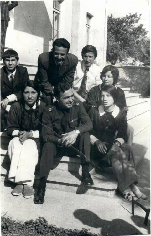 Nigar, Mahbube, Güzin Ögretmenlerle