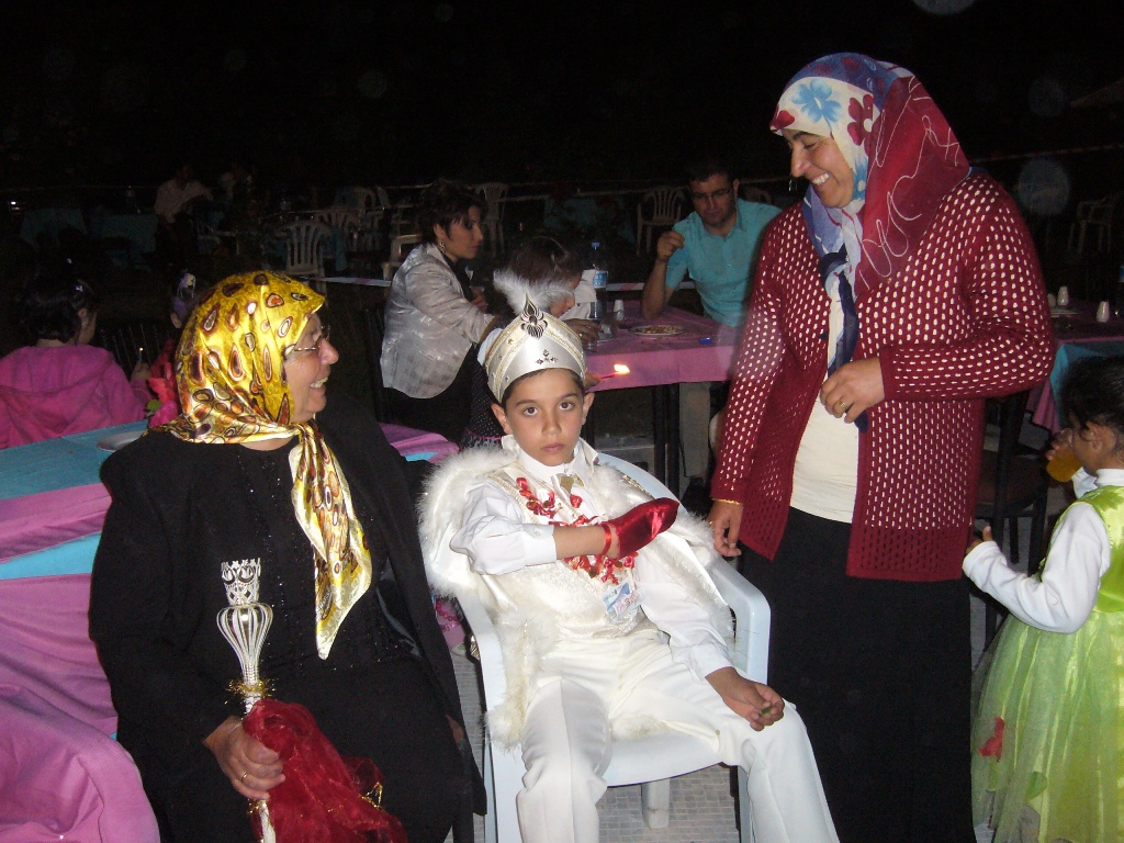 HAYMANA SÜNNET DÜĞÜNÜNDEN BİR GÖR...